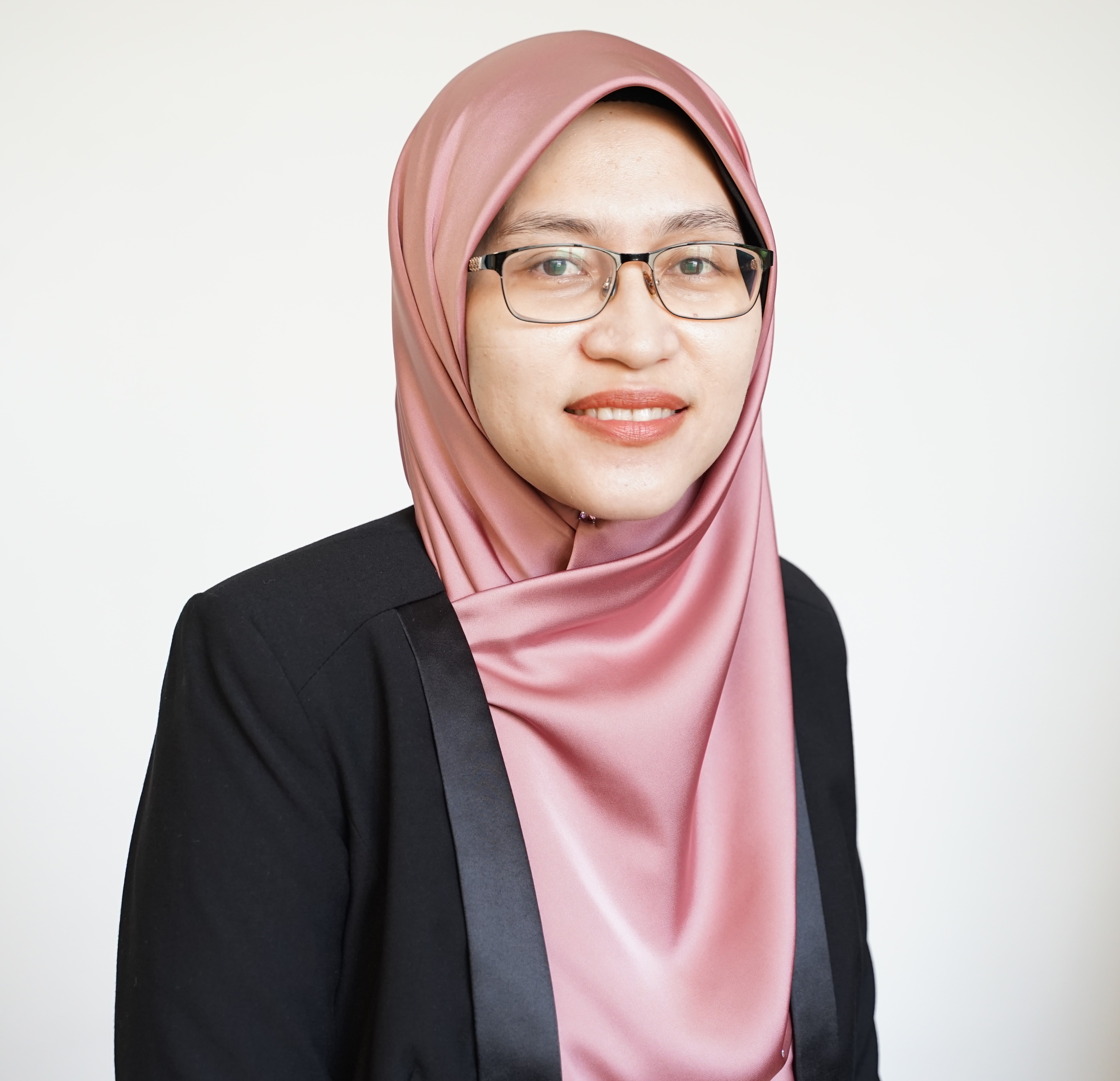 Dr. Noreen Suliani Mat Nanyan